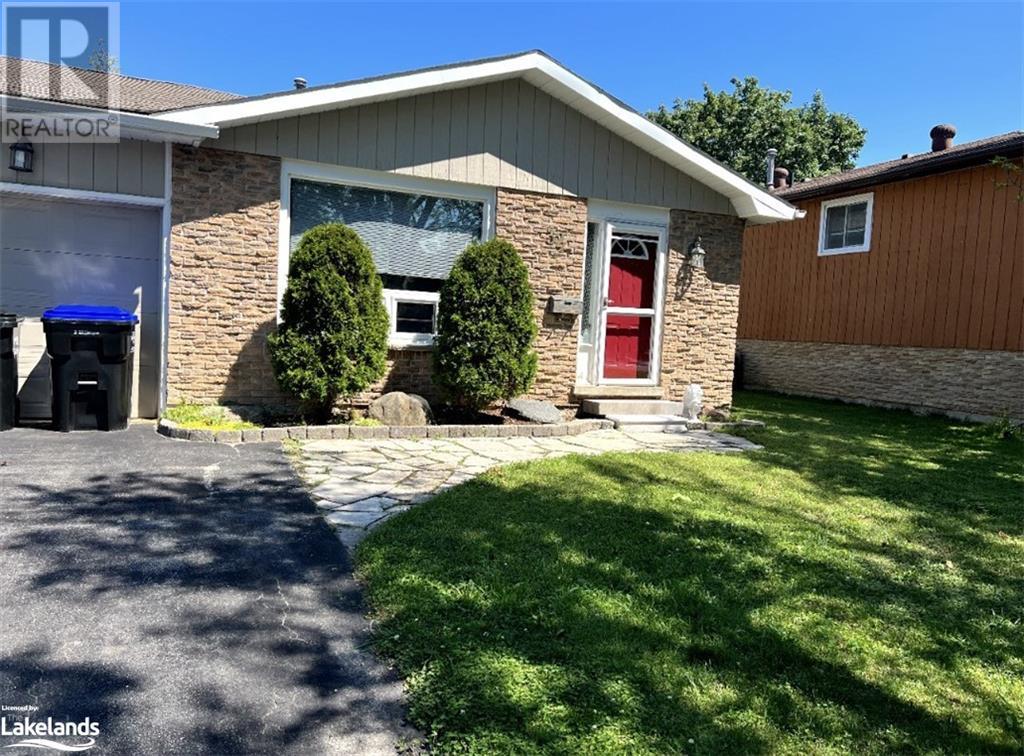 32 Courtice Crescent, Collingwood, Ontario  L9Y 4G1 - Photo 1 - 40307248